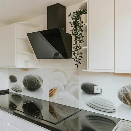 Residencia Playa Alicate Apartamento *